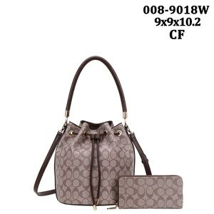 High grade tote handbag, 2 piece with a long shoulder strap.